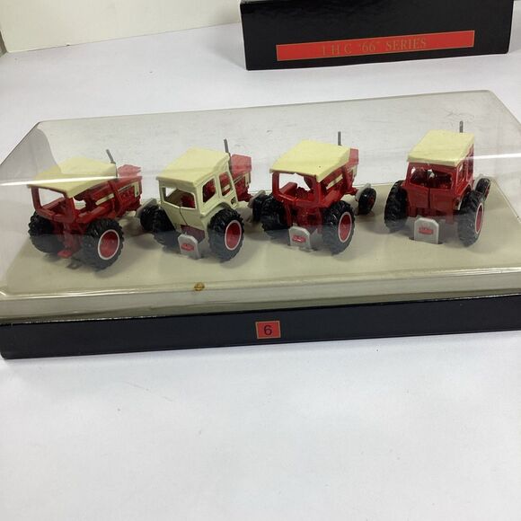 Ertl IHC 66 Series Tractor Set 1991 1/64 Scale - Picture 6 of 15